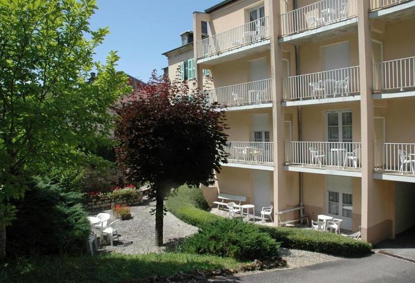 Номер Стандарт Вид на Сад, Hôtel Et Studios D Orfeuil