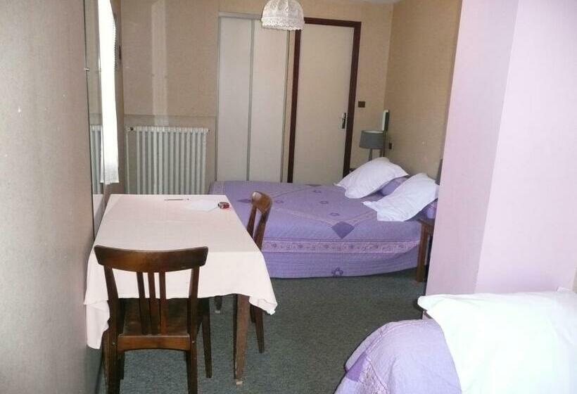 标准三人间, Hôtel Restaurant Du Pont Vieux