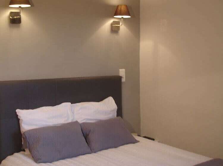 غرفة قياسية, Le Chêne Vert