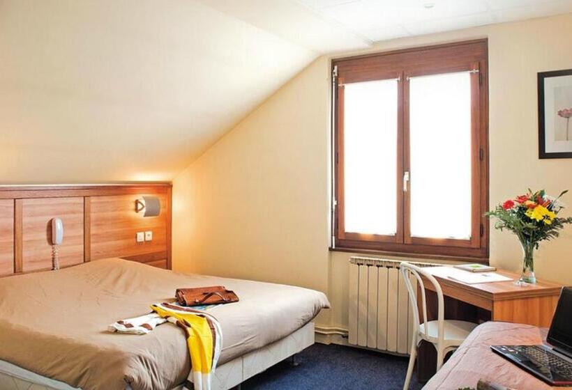 חדר סטנדרט לשלושה, Logis   Hôtel Restaurant Bellevue Annecy