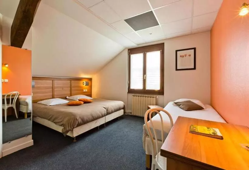 اتاق استاندارد سه نفره, Logis Hôtel Restaurant Bellevue Annecy