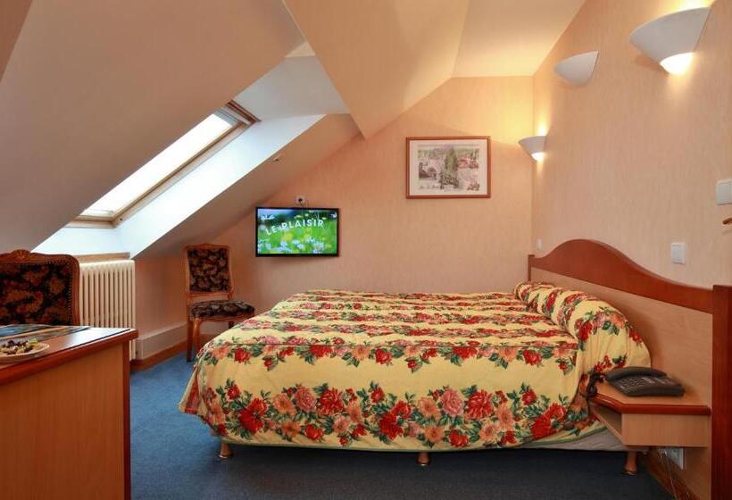 غرفة قياسية, Logis Hôtel & Restaurant Des Lacs