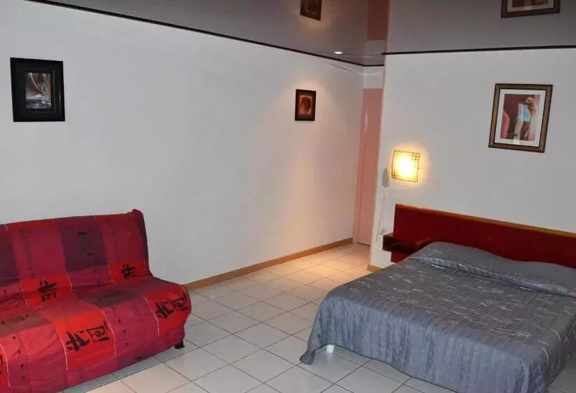 スーペリアールーム, Lud Hôtel