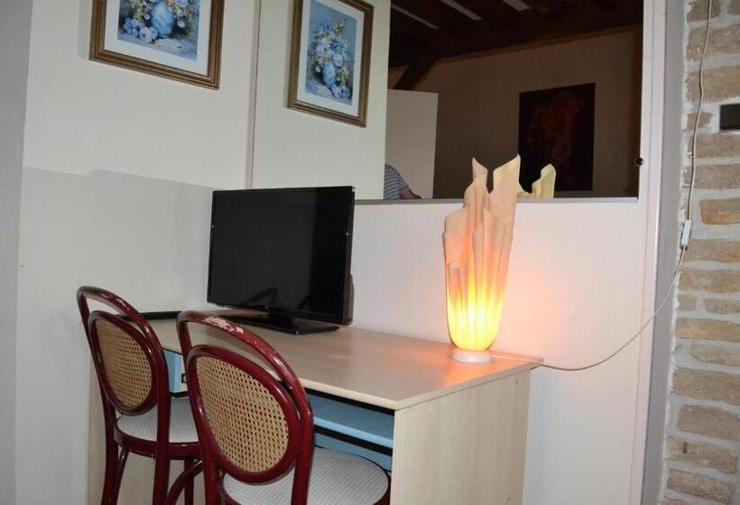 수피리어 룸, Lud Hôtel