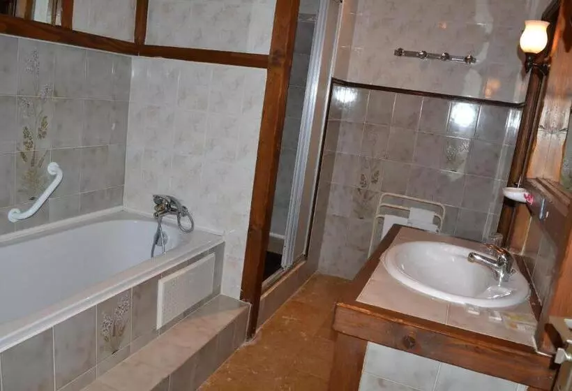 スタンダード４人部屋, Lud Hôtel