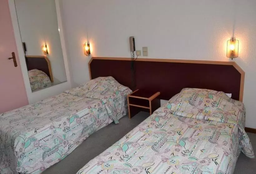 ファミリールーム, Lud Hôtel