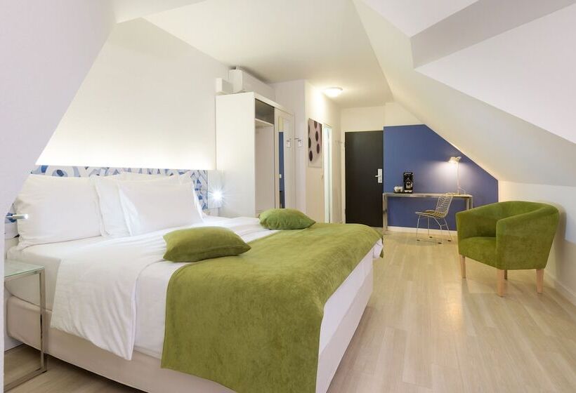 سوییت جونیور, München City Center Affiliated By Meliá