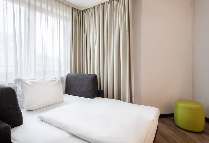 اتاق سوپریور, München City Center Affiliated By Meliá