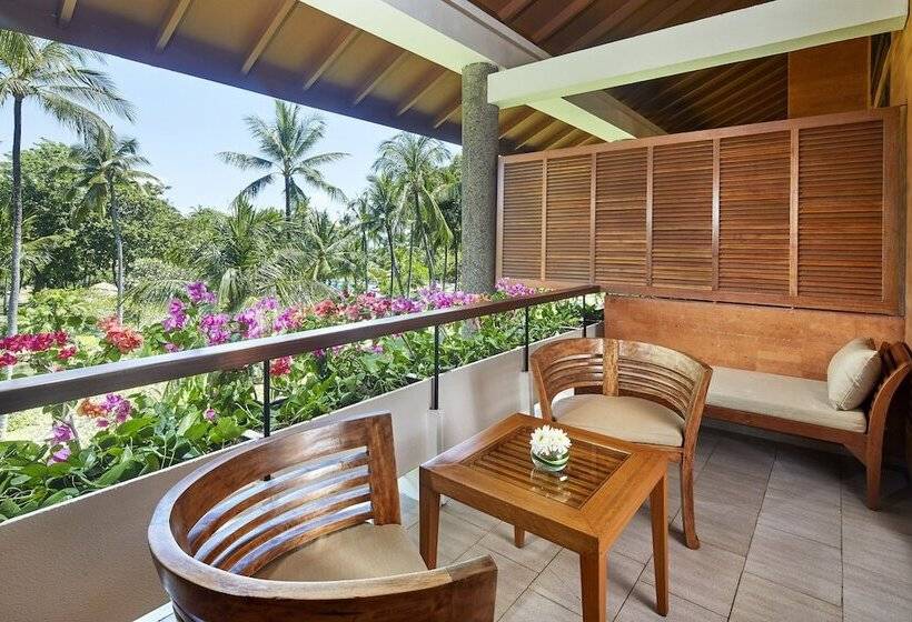 Полулюкс, Melia Bali