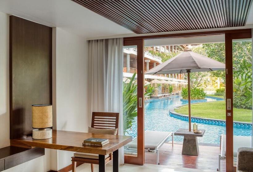 Полулюкс, Melia Bali