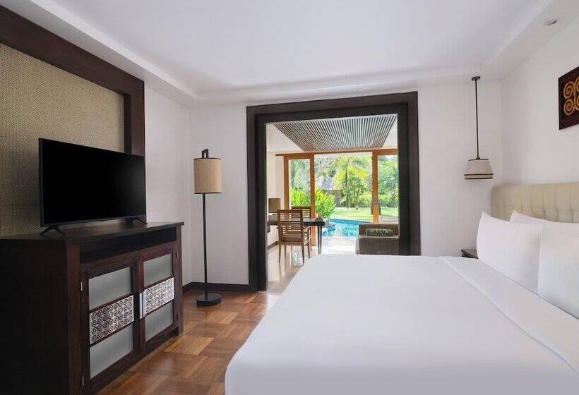 Полулюкс, Melia Bali