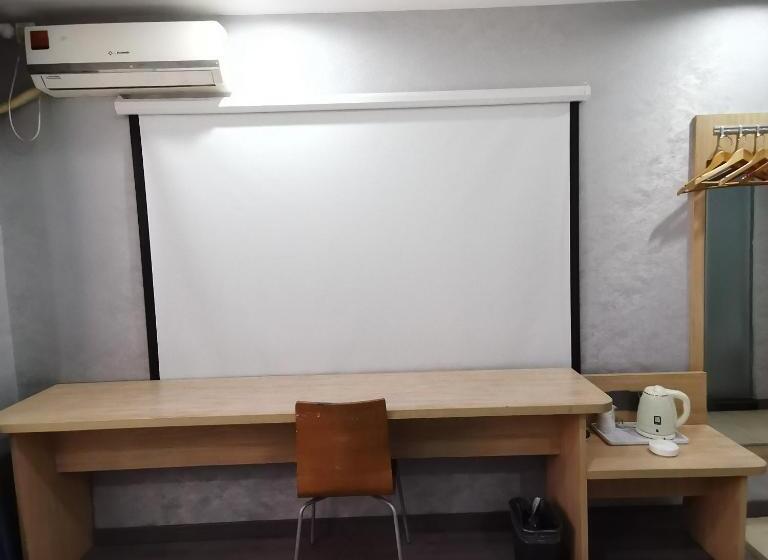 غرفة قياسية, 7days Inn Changsha Houjiatang Yali High School