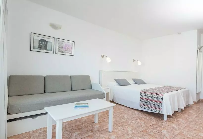 Standard-studio Allasnäkymä, Apartamentos Siesta I