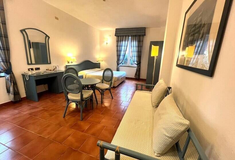 패밀리 룸, Clelia