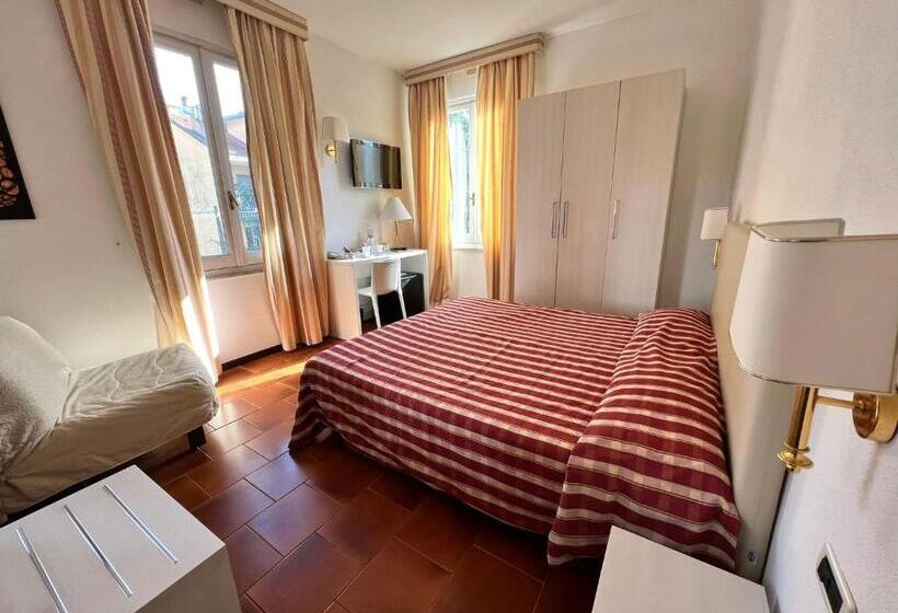 스탠다드 룸, Clelia