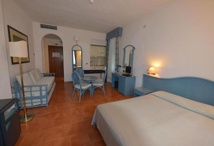 패밀리 룸, Clelia