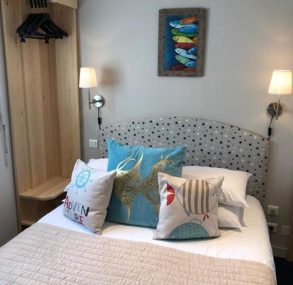 Номер Economy, Face Aux Flots