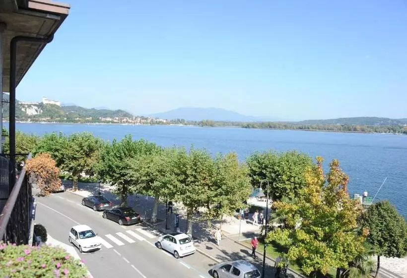 اتاق استاندارد با چشمانداز دریاچه, Giardino