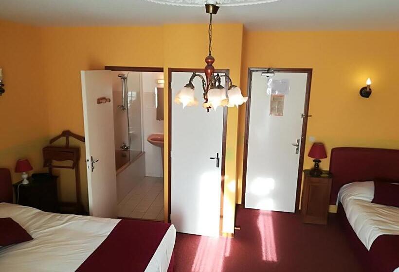 غرفة عائلية, Hostellerie Saint Martin  Logis Hôtel Et Restaurant