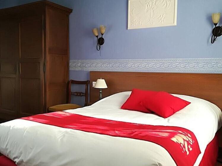 غرفة عائلية, Hostellerie Saint Martin  Logis Hôtel Et Restaurant