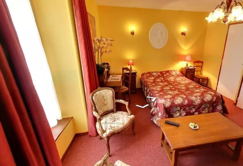 スタンダードルーム, Hostellerie Saint Martin  Logis Hôtel Et Restaurant