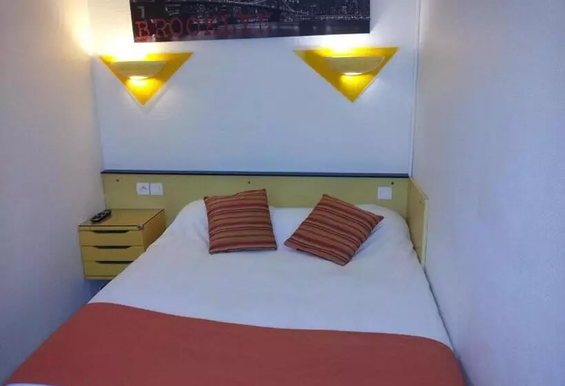 スタンダードルーム, Hôtel Du Stade
