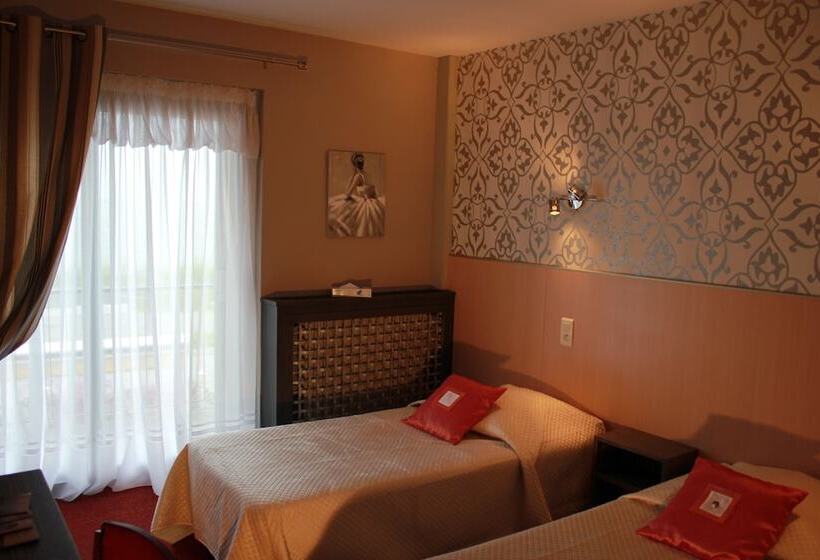 スタンダードルーム, Hôtel Restaurant Le Panorama