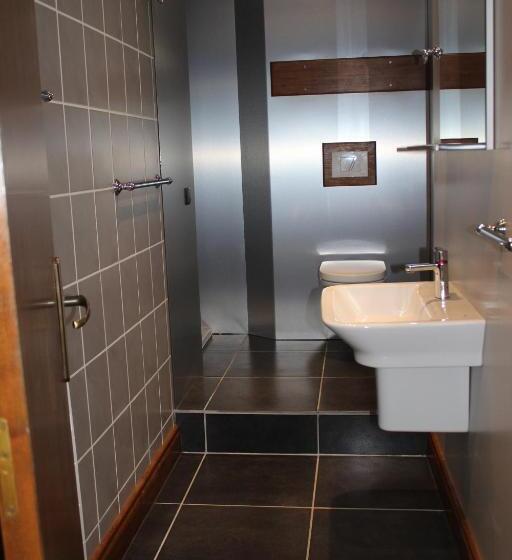 חדר סטנדרט לשלושה, Hypnos