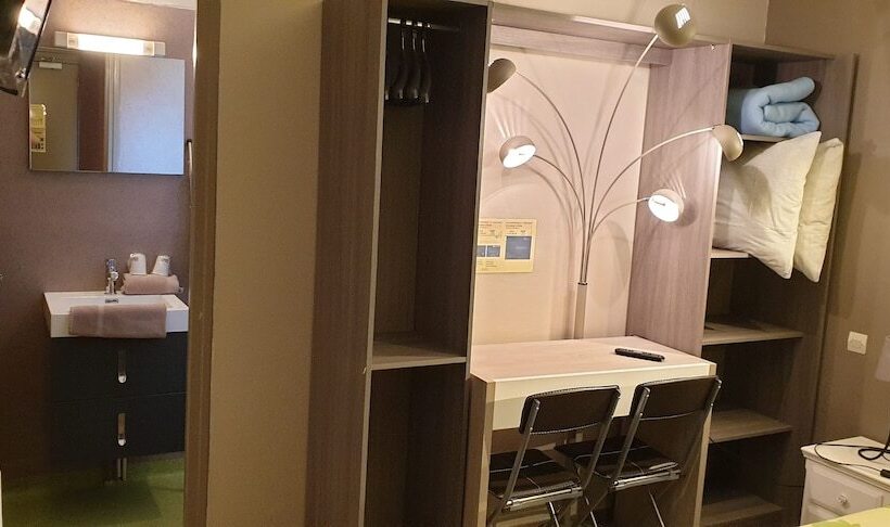 스탠다드 룸, Le Faubourg