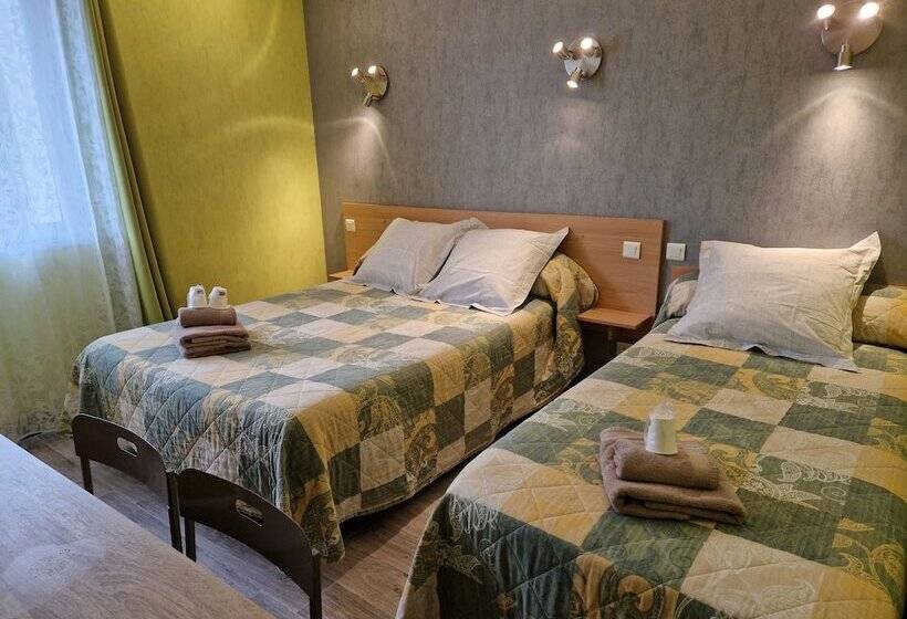 스탠다드 트리플 룸, Le Faubourg