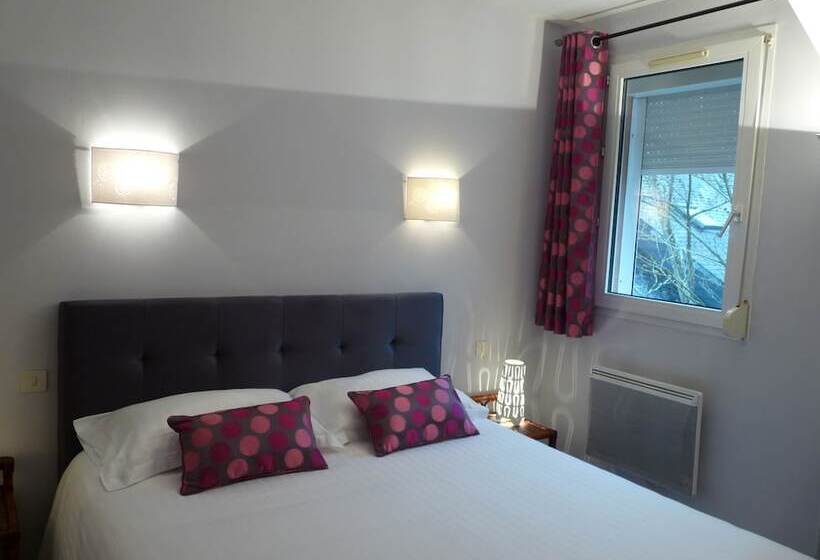 Номер Стандарт, Logis Hôtel Ariane