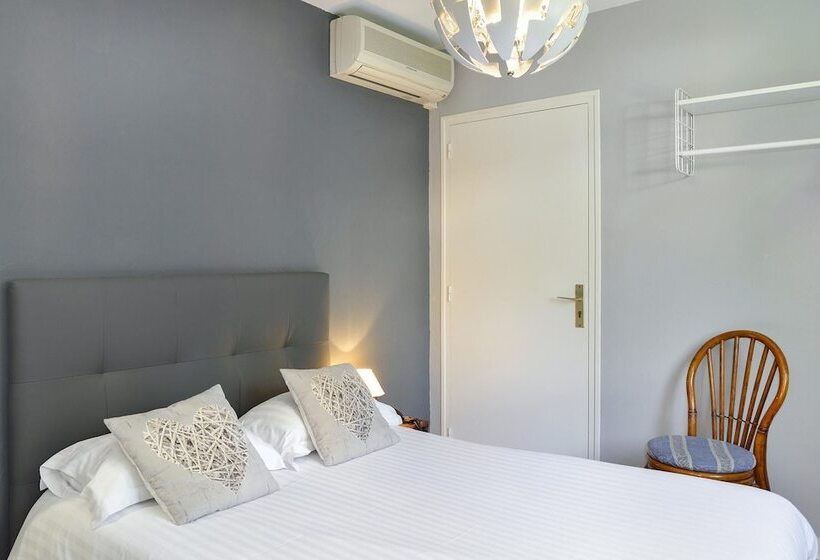 غرفة قياسية, Logis Hôtel Ariane