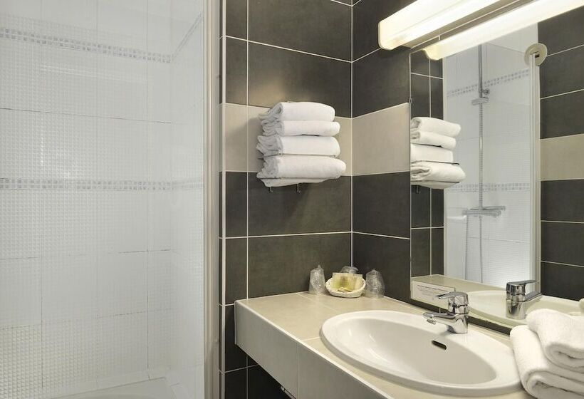 Номер Стандарт, Logis Hôtel Ariane