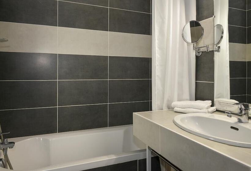 غرفة قياسية, Logis Hôtel Ariane