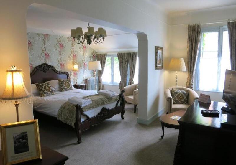 Четырехместный Номер Стандарт, Logis Hotel De France