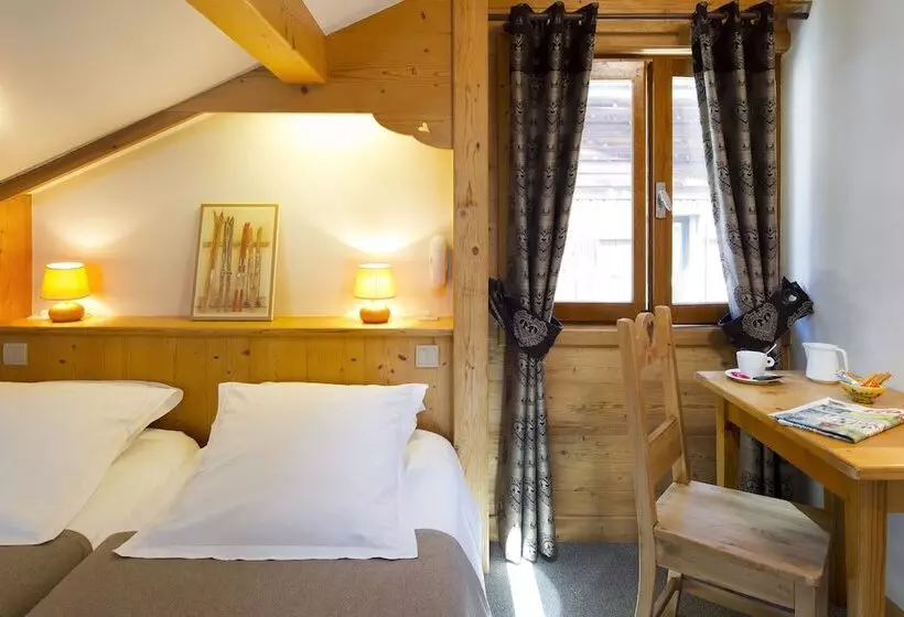 اتاق استاندارد, Logis La Croixsaintmaurice