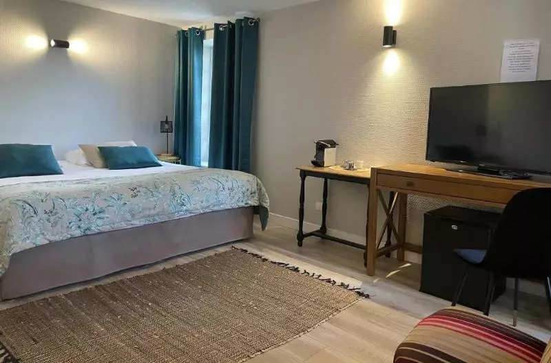 スイート, Logis Hôtel Le Moulin De Chalons