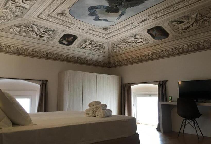 اتاق سوپریور, Palazzo Vannoni