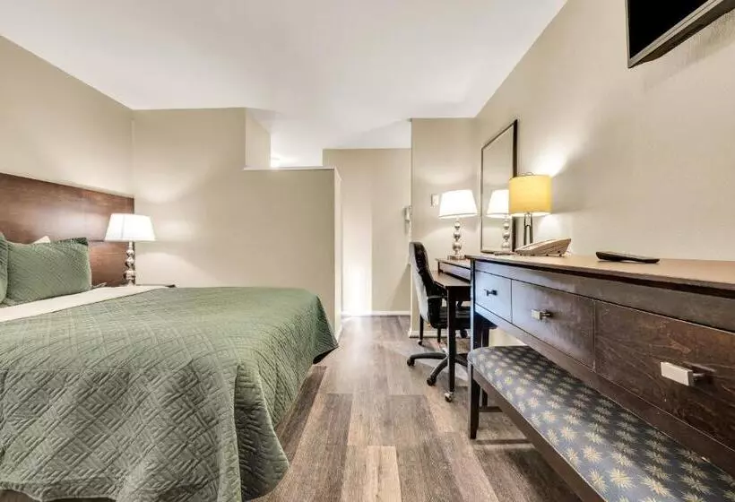 Standard Yhden Hengen Huone Parveke, Scottish Fairway Inn