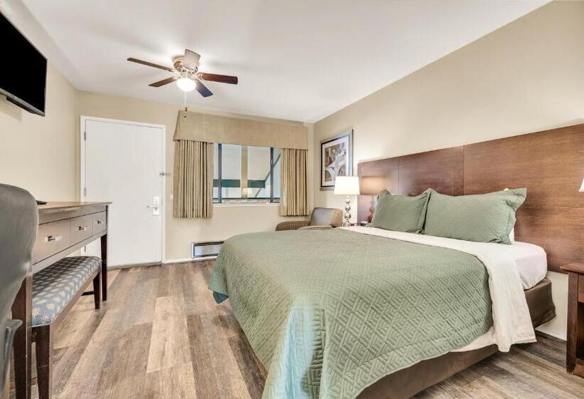 غرفة قياسية فردية مزودة بشُرفة, Scottish Fairway Inn