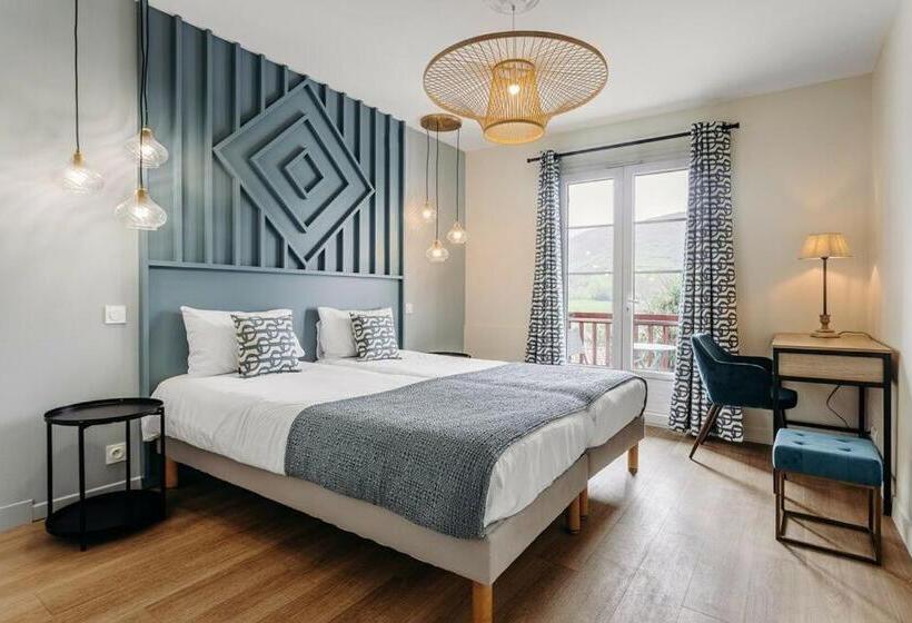 スタンダードルーム, Restaurant Du Fronton