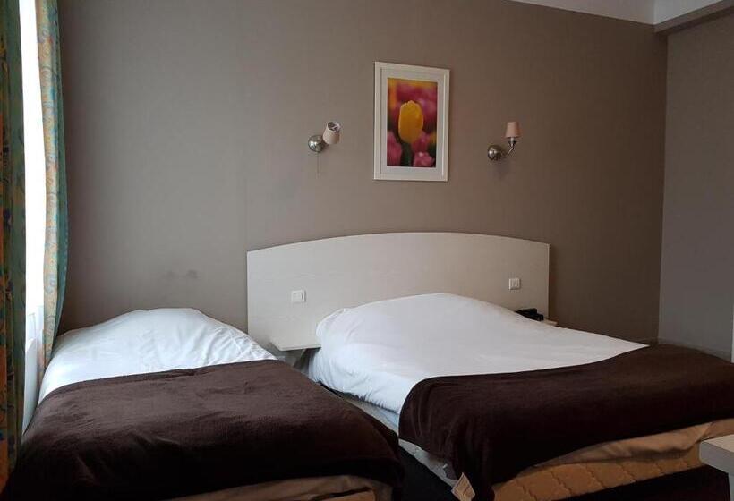 Номер Стандарт Трехместный, Restaurant La Sirène