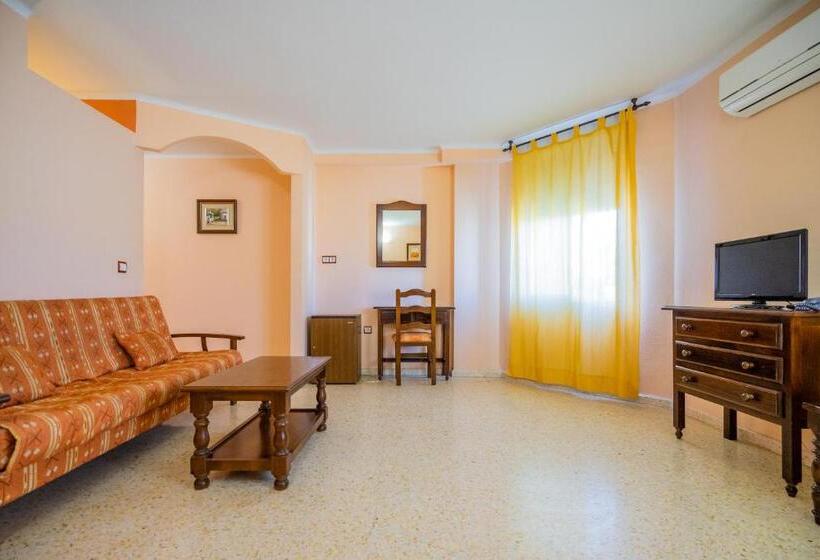 经济四人房间, Velis