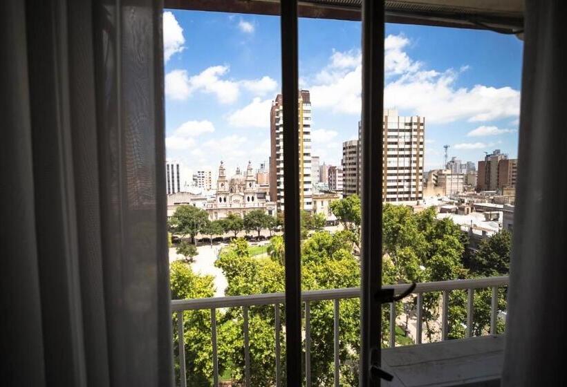 جناح, Grand Hotel Rio Cuarto