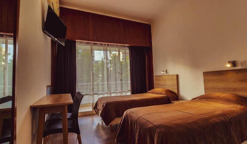 غرفة قياسية رباعية, Grand Hotel Rio Cuarto