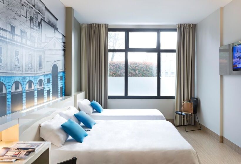 Номер Стандарт Трехместный, B&b Hotel Mantova