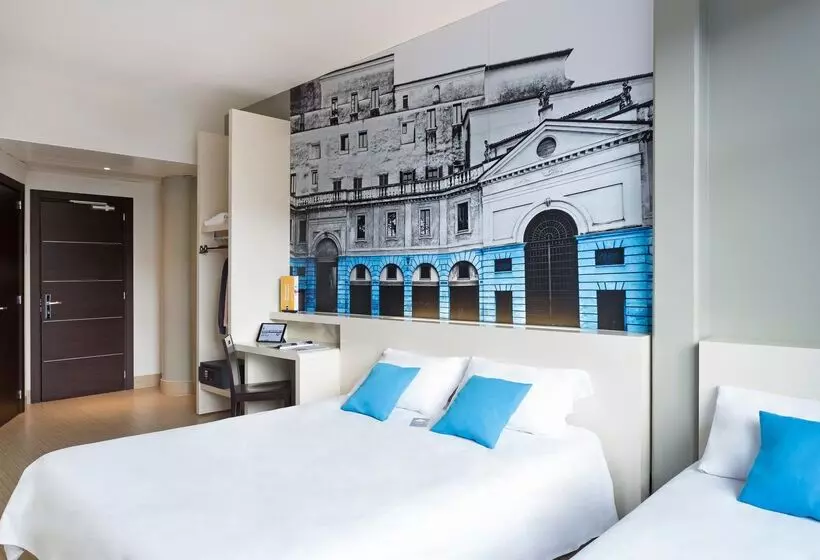 Standard Kolmen Hengen Huone, B&b Hotel Mantova