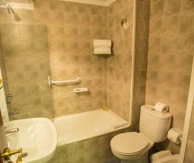 高级单人间, Carlos V Patagonia