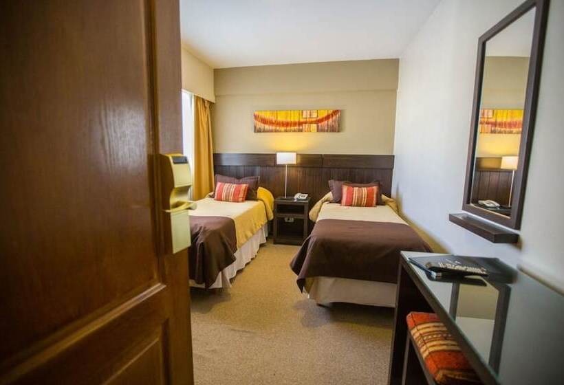 高级单人间, Carlos V Patagonia