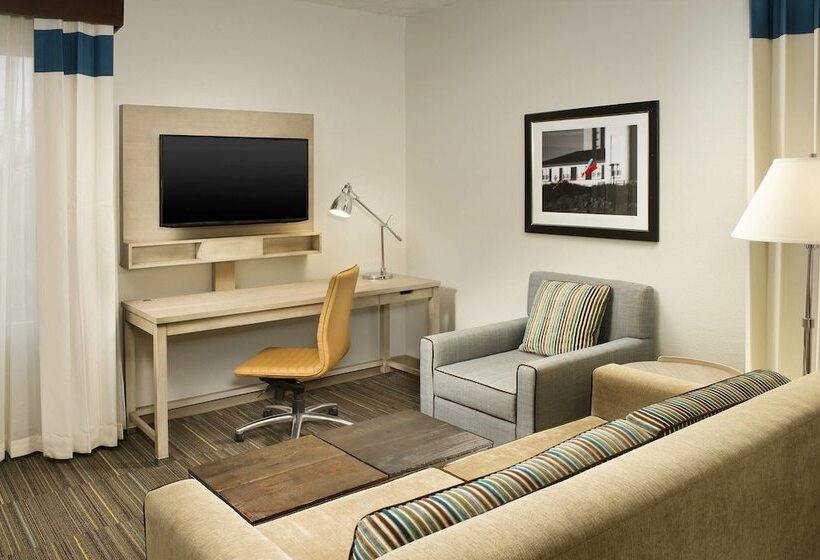 סוויטת אקזקיוטיב נוף לים, Four Points By Sheraton Jacksonville Beachfront